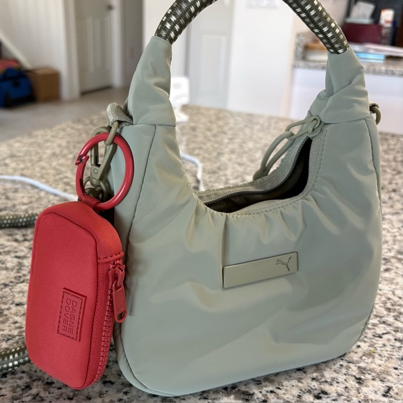 tumi backpack singapore price 125800 Thornhill Black/Green With Gunmetal Hardware Multi Compartment Backpack, Medium, Green, Medium, Fashion brand=Carhartt Colour:Chestnut Brown Chicago style lovers —
